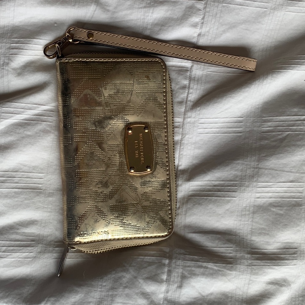 Michael Kors clutch wallet